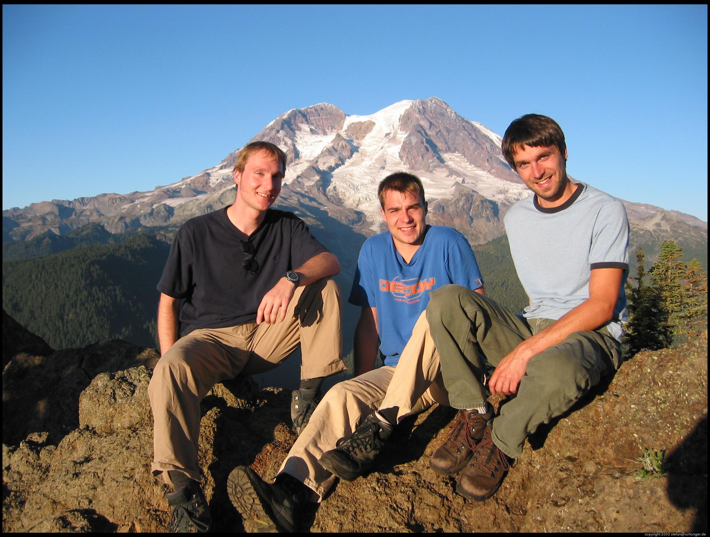 Group photo with Mt. Rainier
